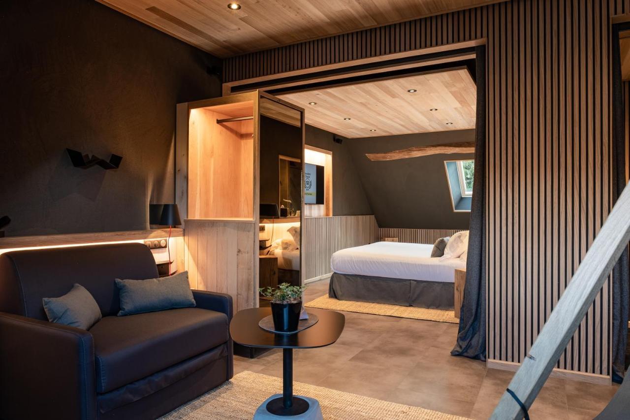Le Studio Des Pres Verts Suite Design Avec Jacuzzi Privatif Jouey Exteriér fotografie