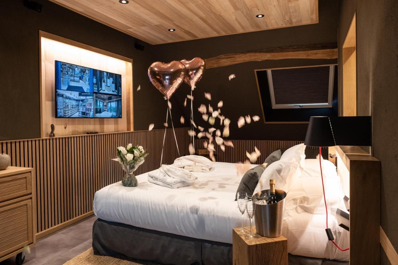 Le Studio Des Pres Verts Suite Design Avec Jacuzzi Privatif Jouey Exteriér fotografie